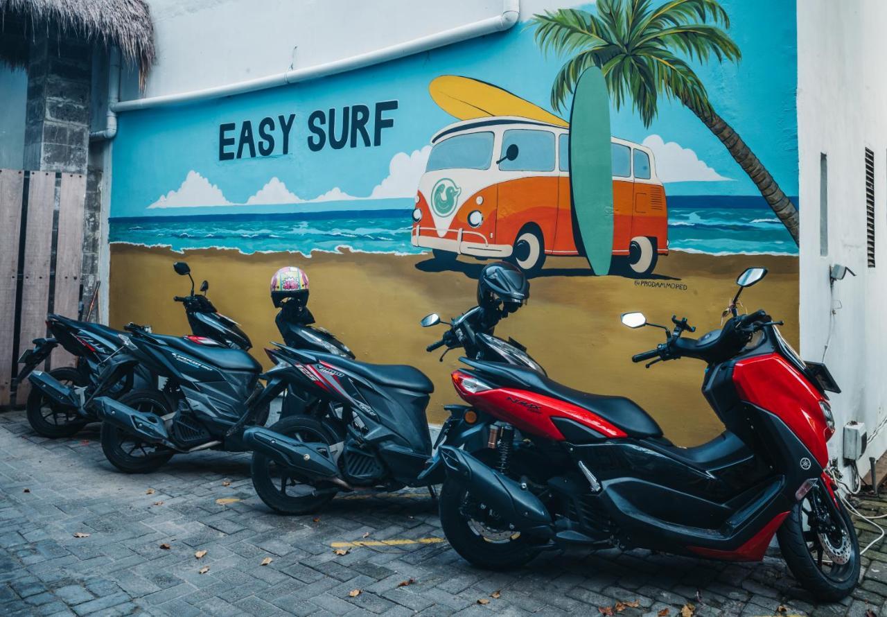 Easy Surf Camp Hotel Kuta Lombok Exterior foto